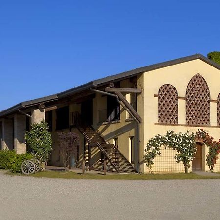 Agriturismo Cascina Marzana Pavia Exterior foto